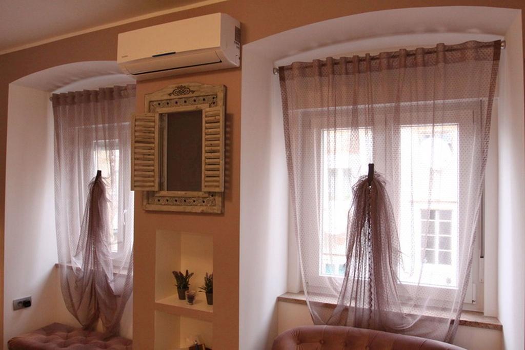 Apartment Mala Tajna Rijeka Exteriör bild